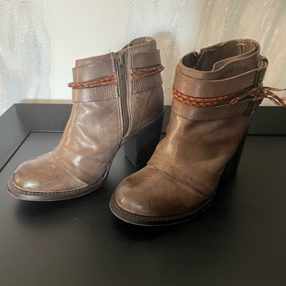 Shoes | Freebird Lion Boots 